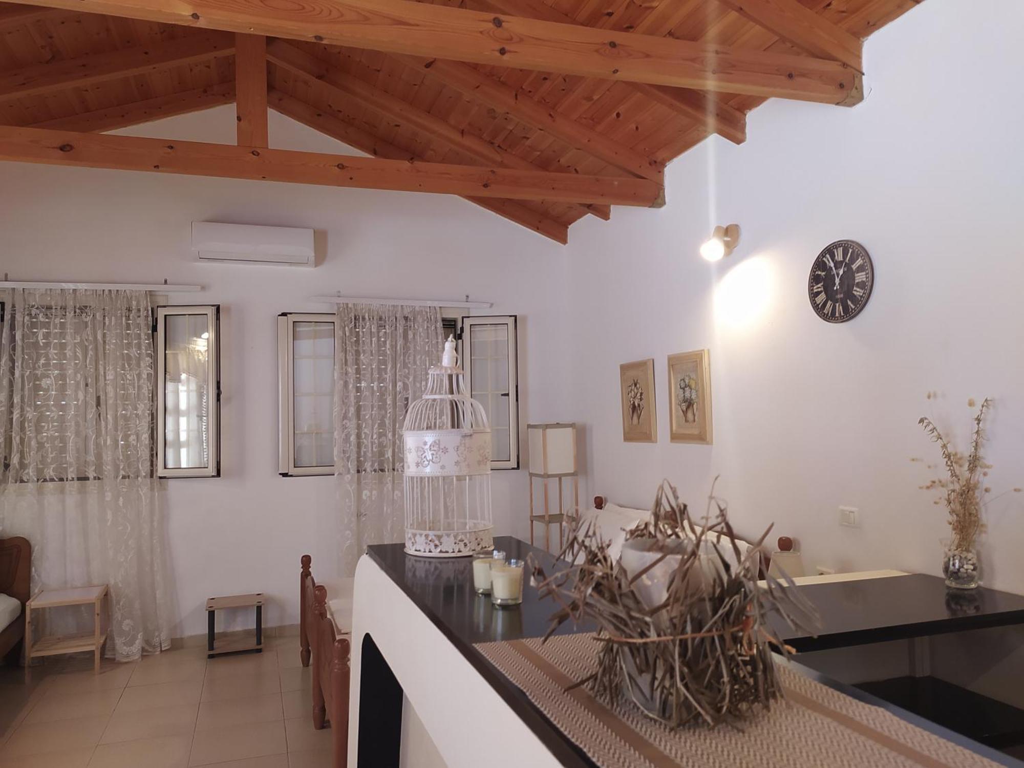 Retzos Rooms Himare Exterior photo